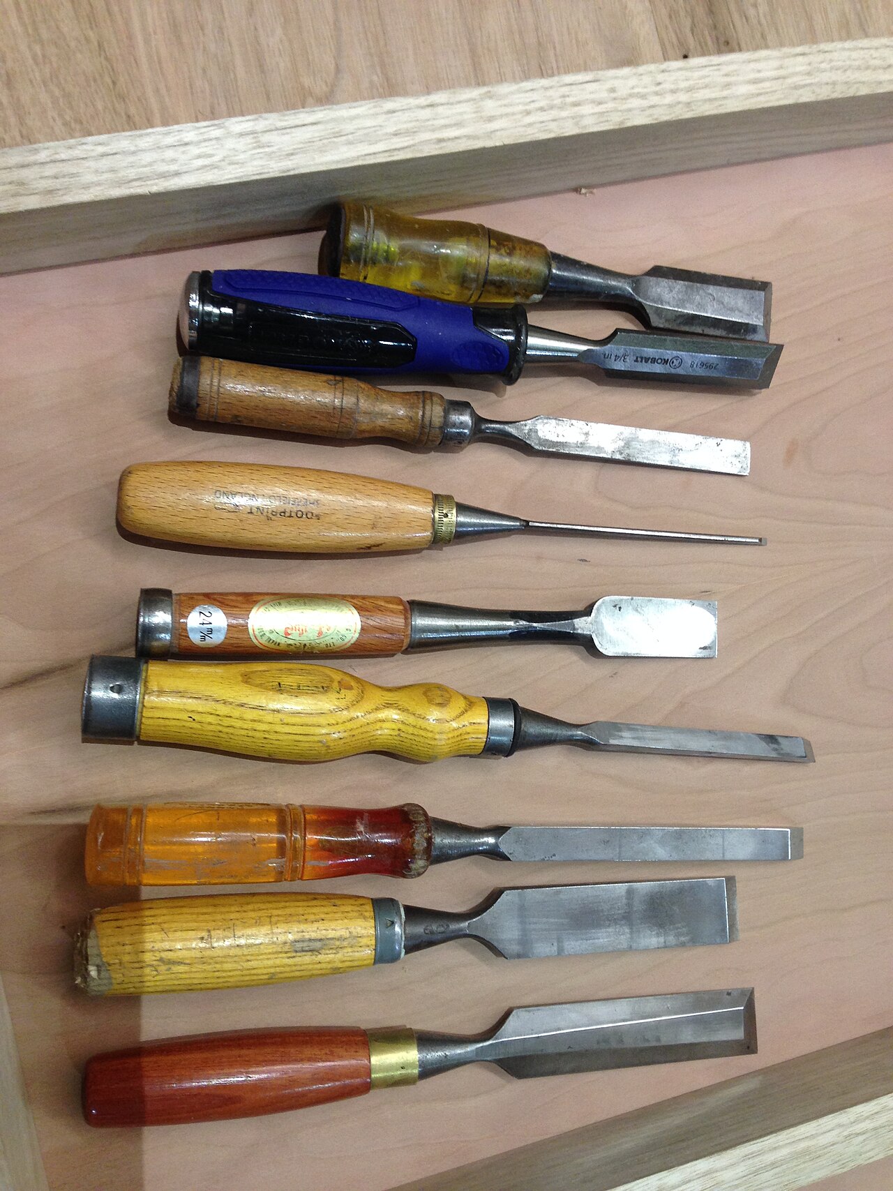 Conjunto de formões de marceneiro em larguras diferentes